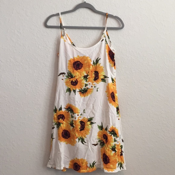 Vintage Dresses & Skirts - 90s Sunflower Dress